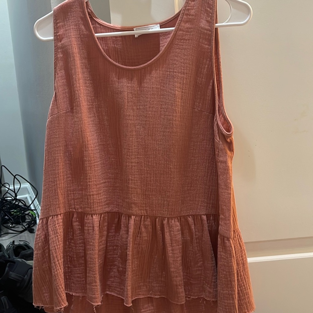 Boutique tank